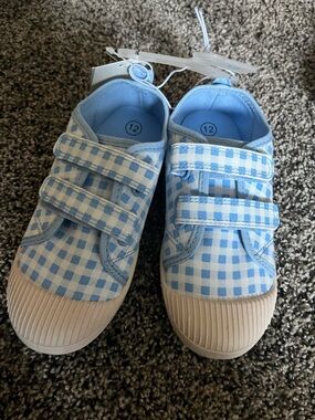 Cat & Jack shoes